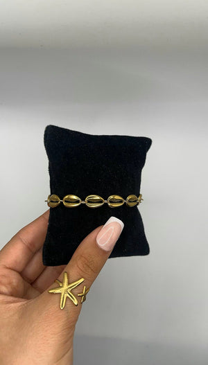 Bracelet coquillage d’or