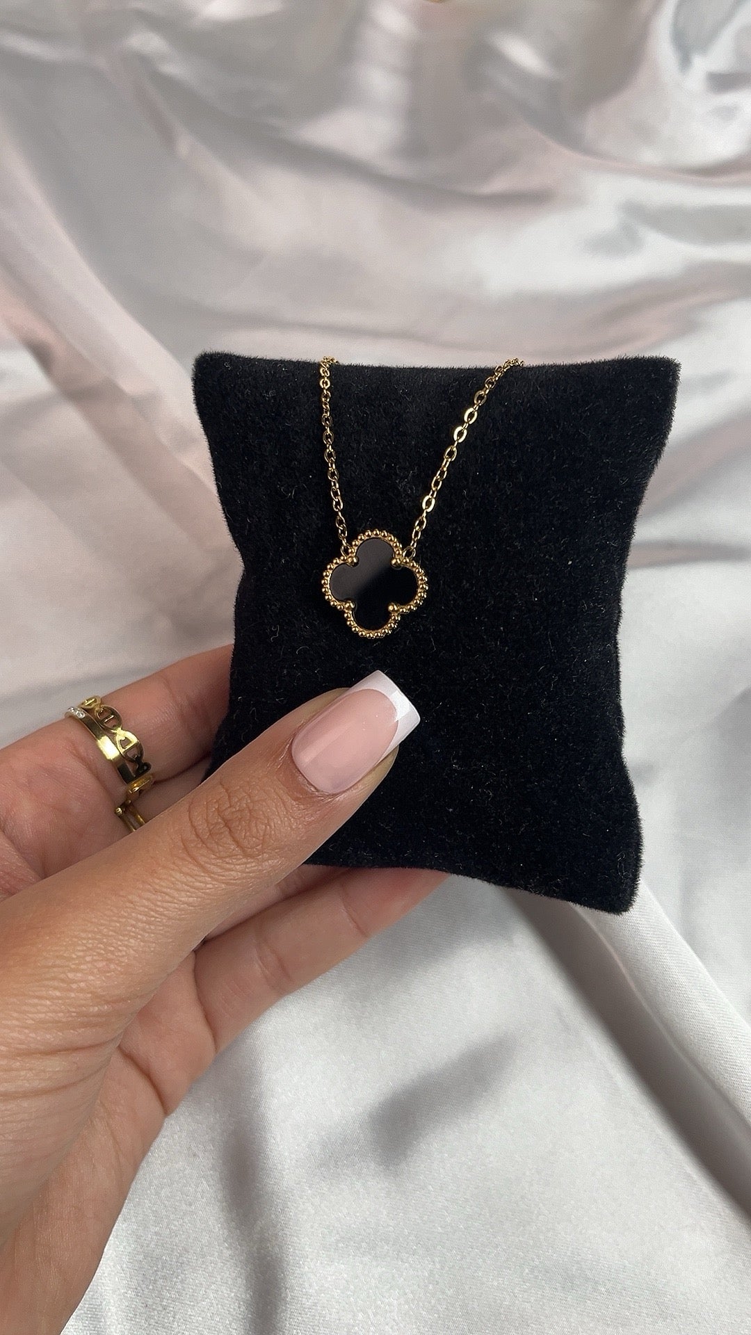 Collier amel