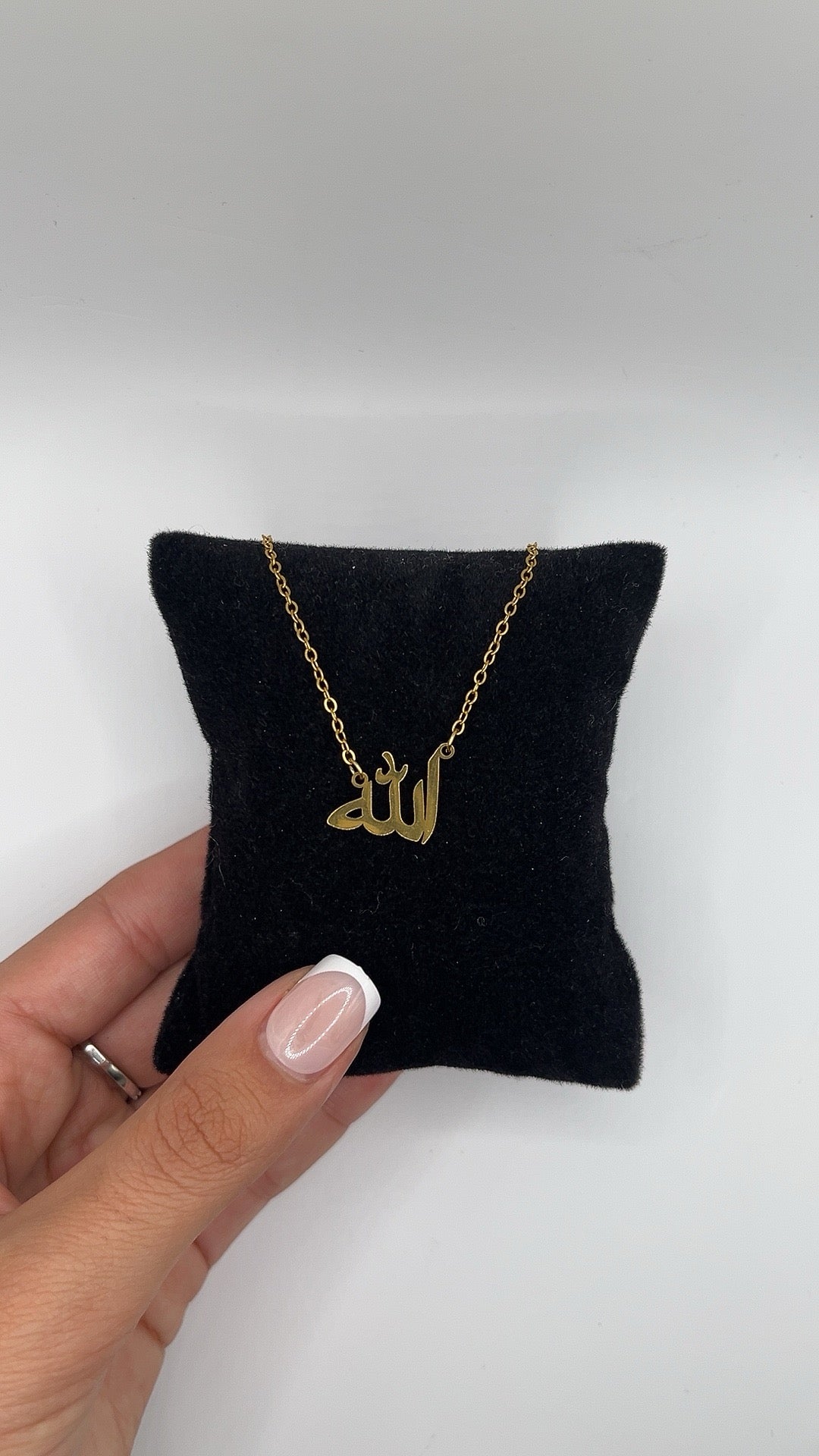Collier Allah
